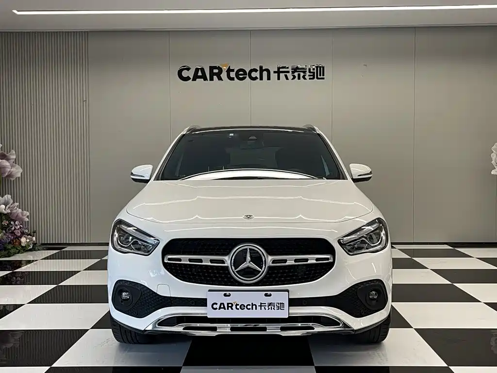 Mercedes-Benz GLA — фото 3