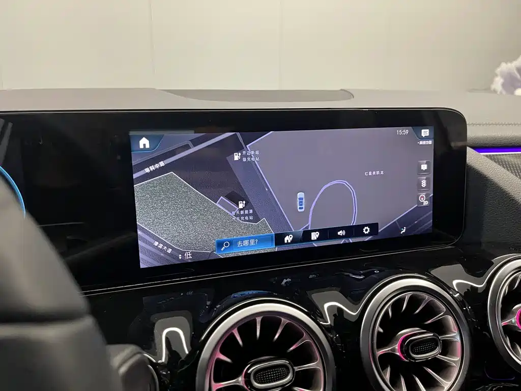 Mercedes-Benz GLA — фото 23