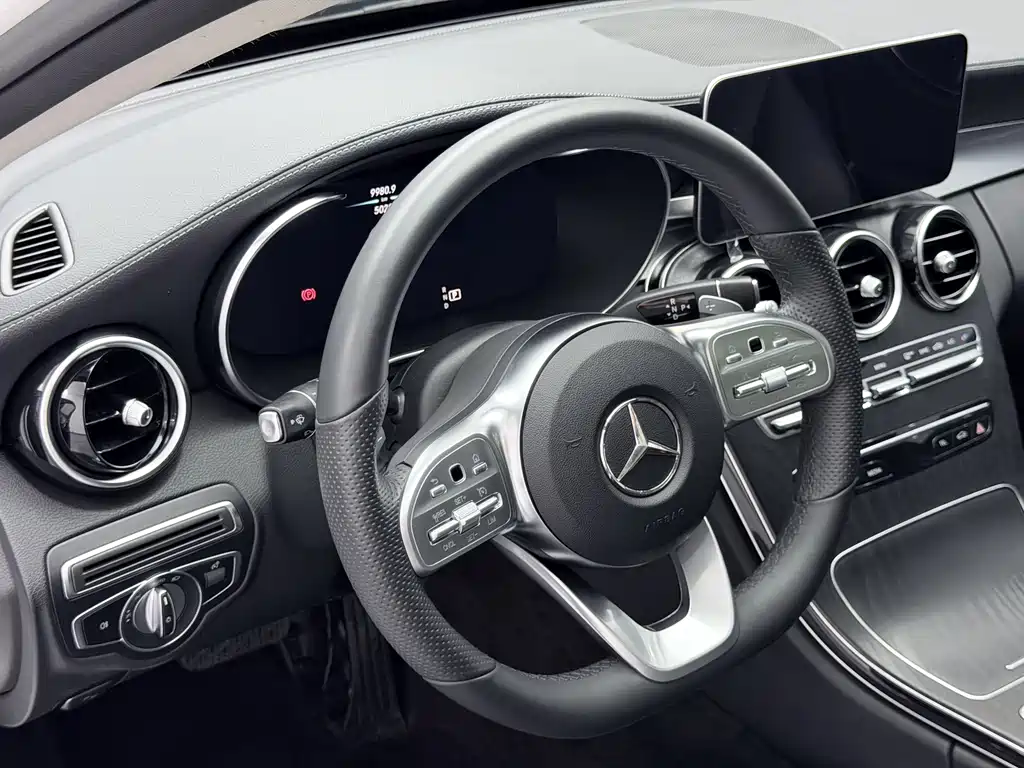 Mercedes-Benz C-Class — фото 38