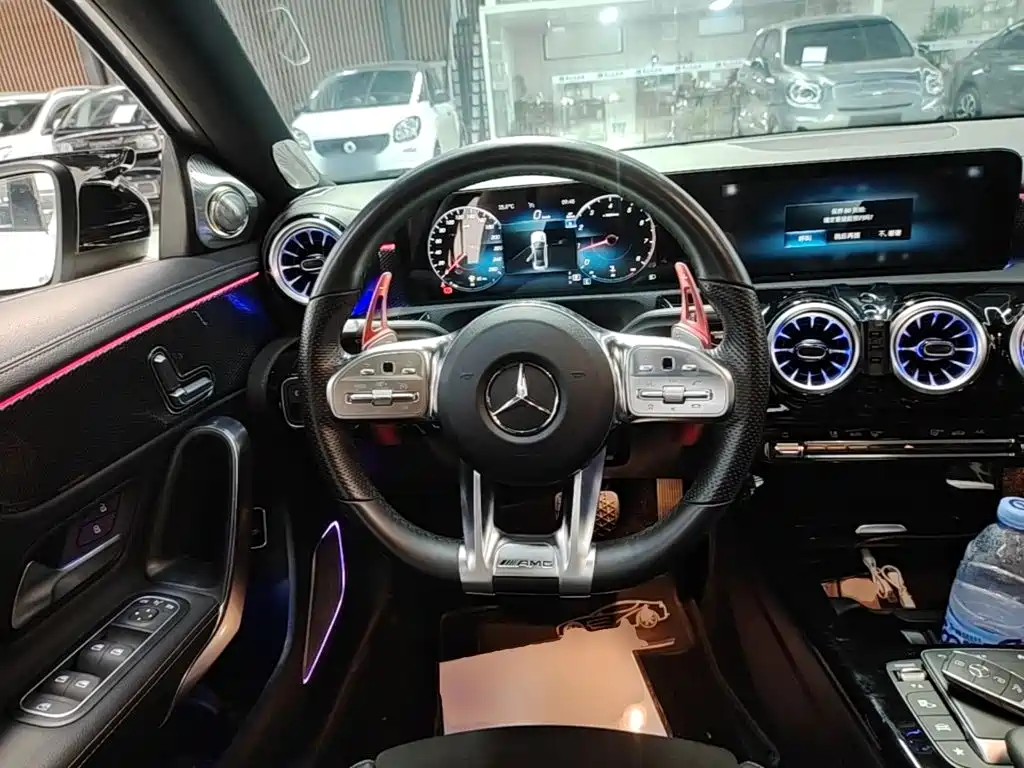 Mercedes-Benz A-Class — фото 11