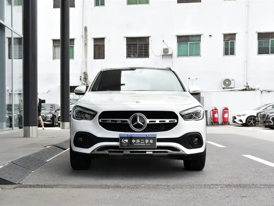 Mercedes-Benz GLA — фото 2