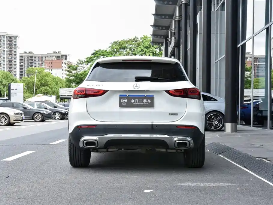 Mercedes-Benz GLA — фото 8