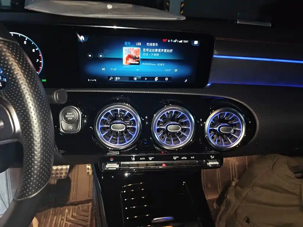Mercedes-Benz CLA (Import) — фото 14