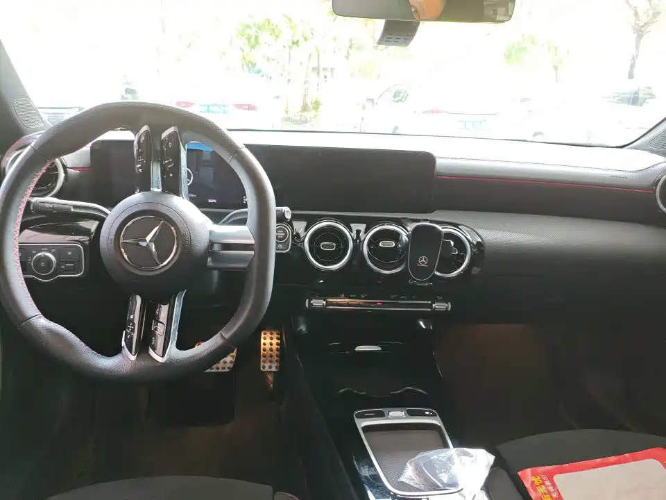 Mercedes-Benz CLA (Import) — фото 6