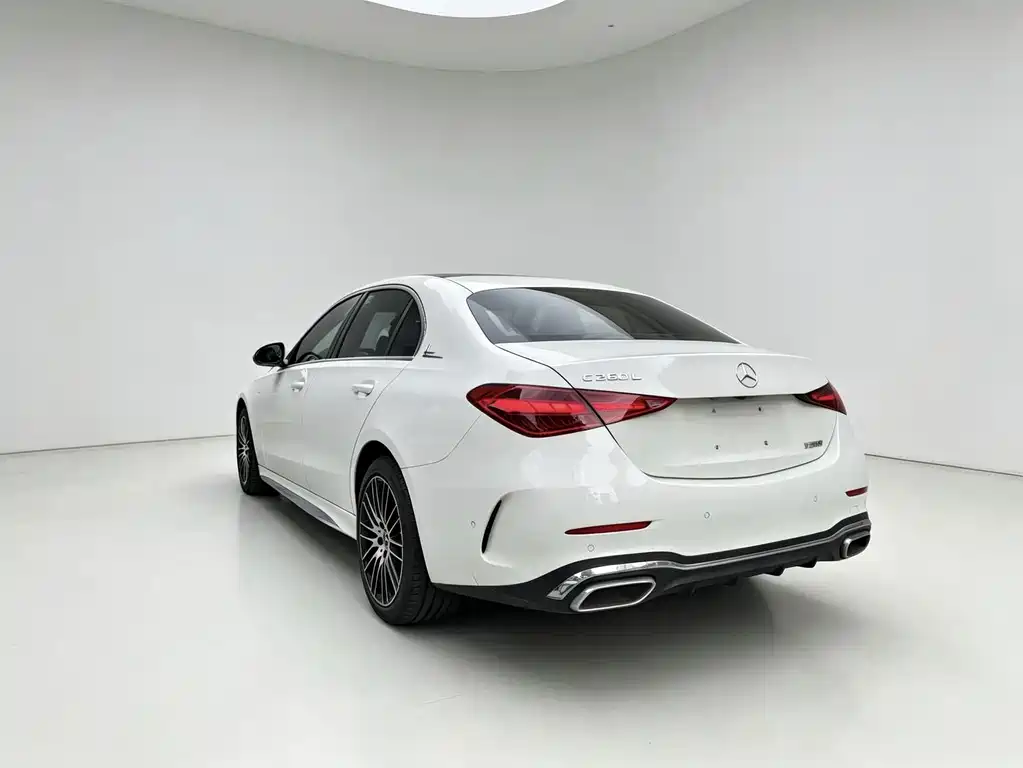 Mercedes-Benz C-Class — фото 14