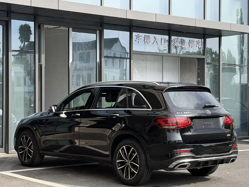 Mercedes-Benz GLC — фото 14