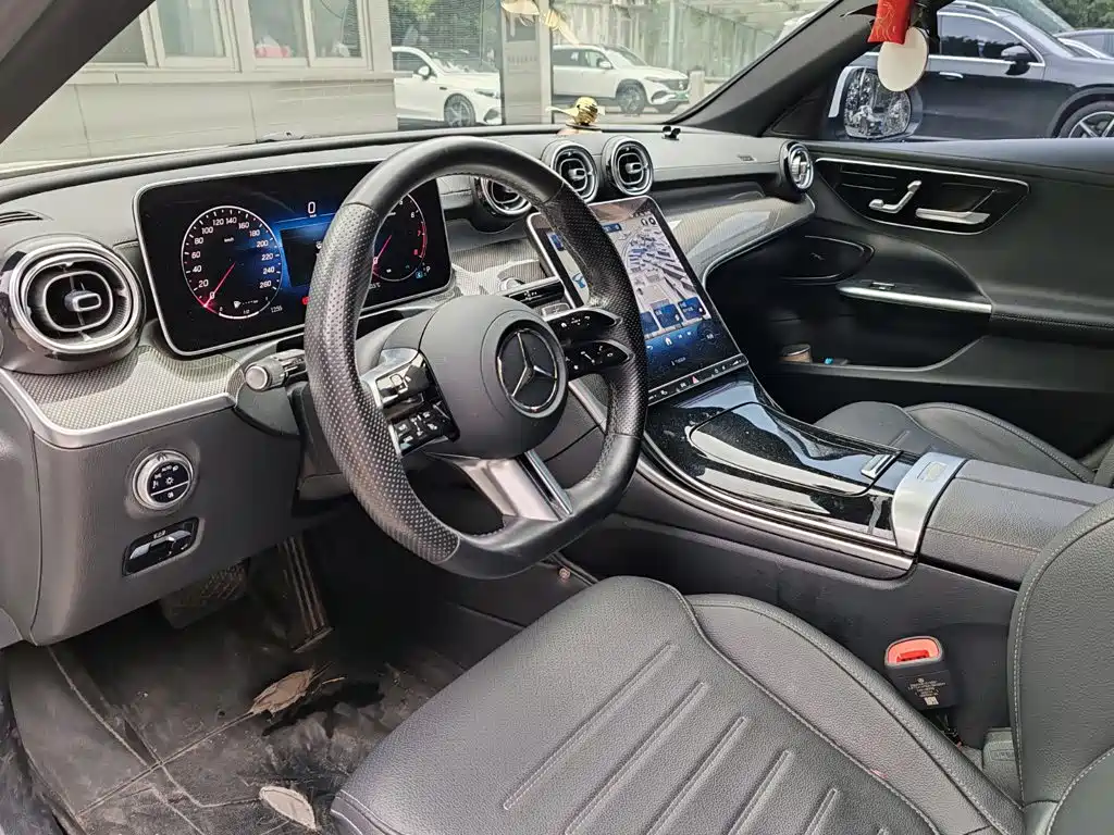 Mercedes-Benz C-Class — фото 11