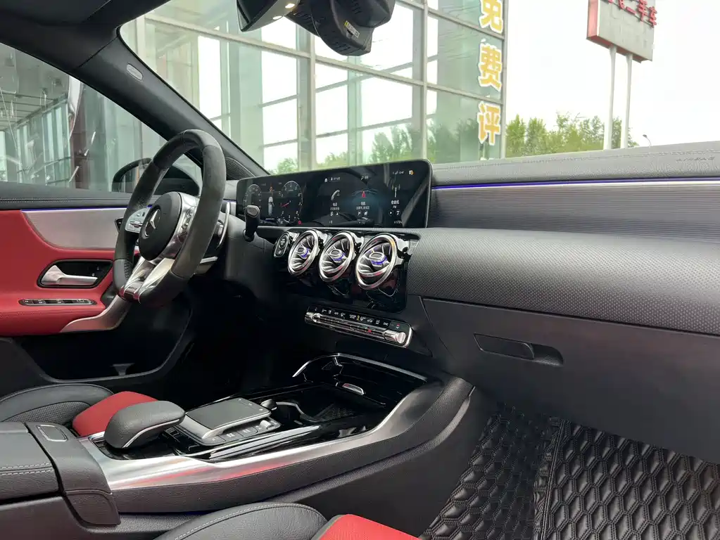 Mercedes-Benz A-Class AMG (Import) — фото 10