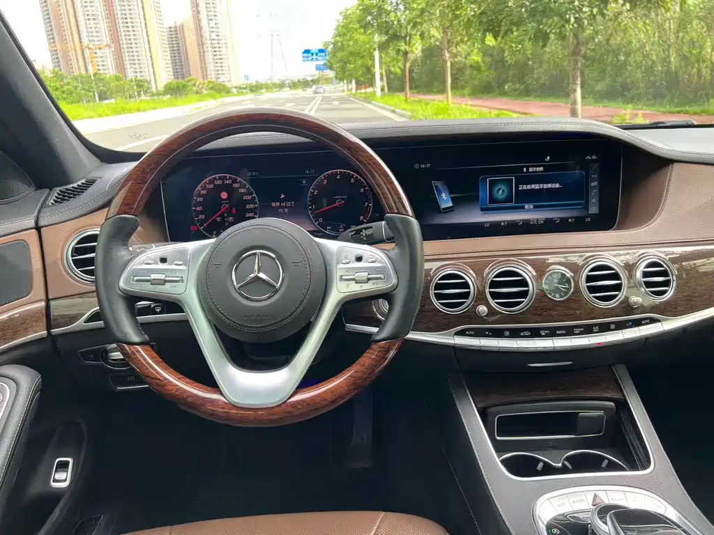Mercedes-Benz S-Class — фото 11