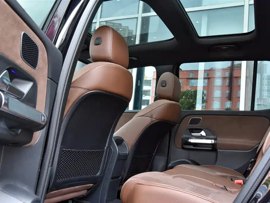 Mercedes-Benz GLB AMG — фото 14