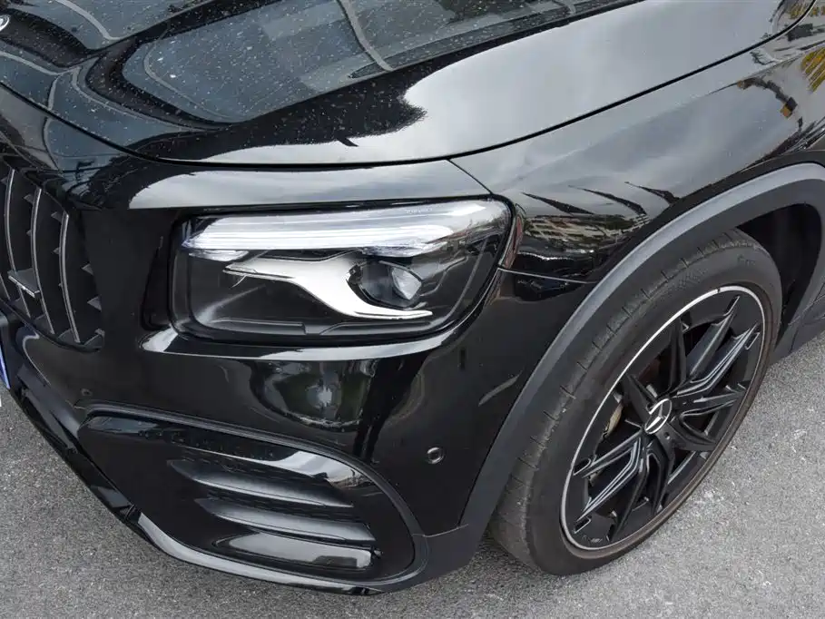 Mercedes-Benz GLB AMG — фото 5
