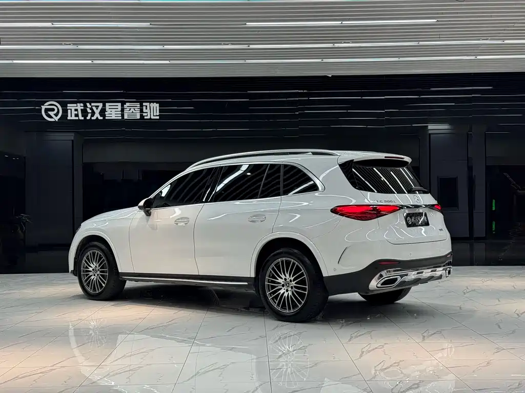 Mercedes-Benz GLC — фото 6