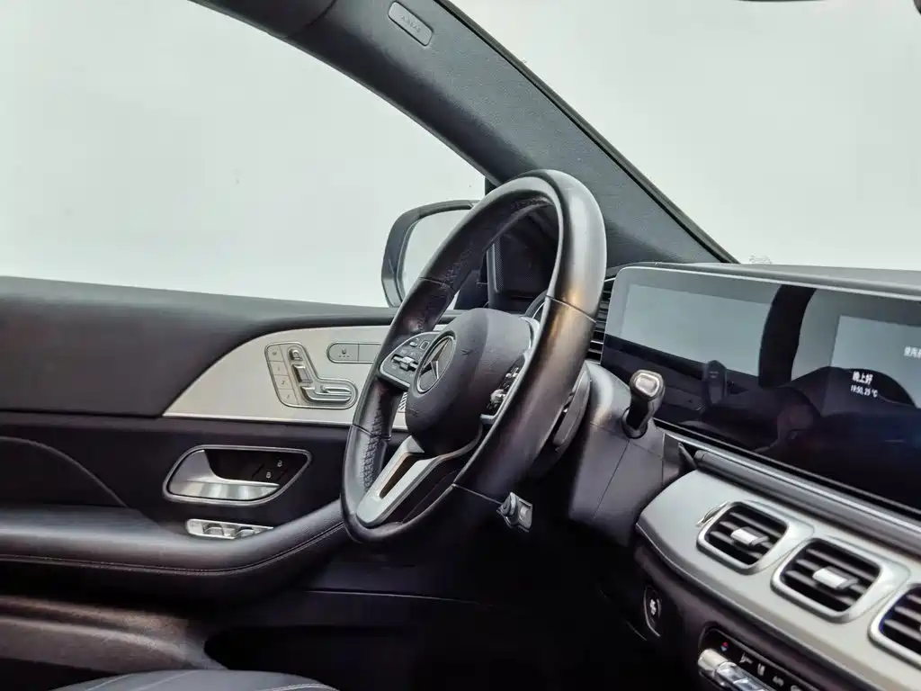 Mercedes-Benz GLE Coupe — фото 22