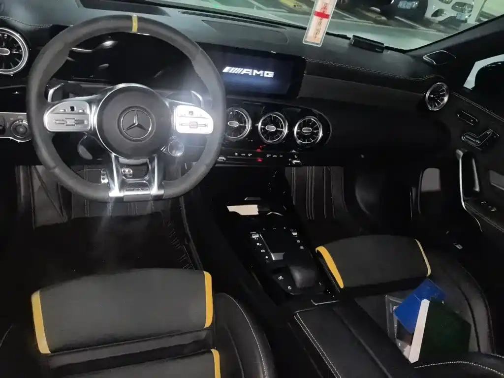 Mercedes-Benz CLA AMG — фото 5