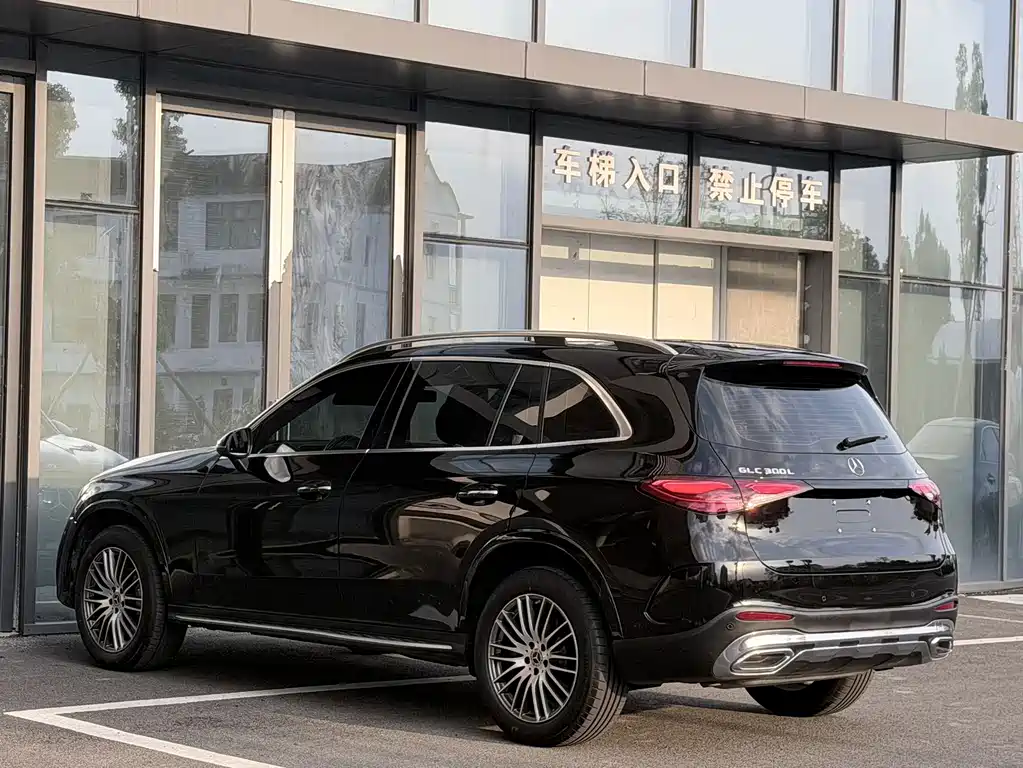 Mercedes-Benz GLC — фото 15