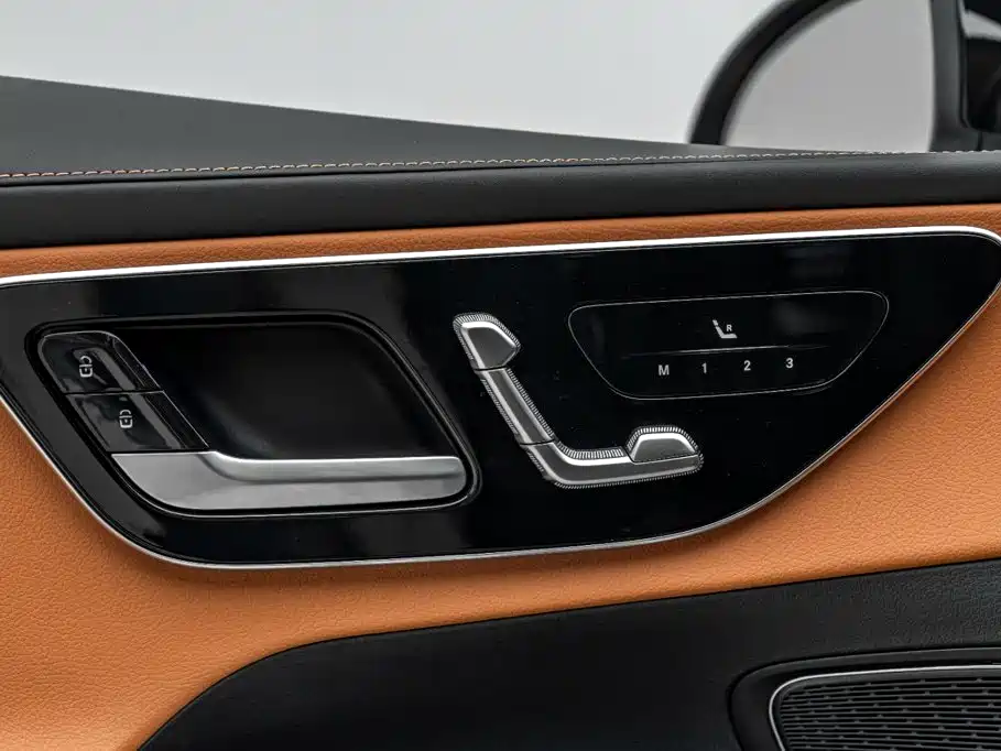 Mercedes-Benz GLC — фото 17