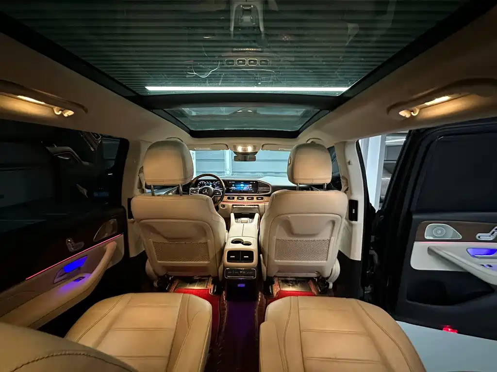 Mercedes-Benz GLS — фото 21