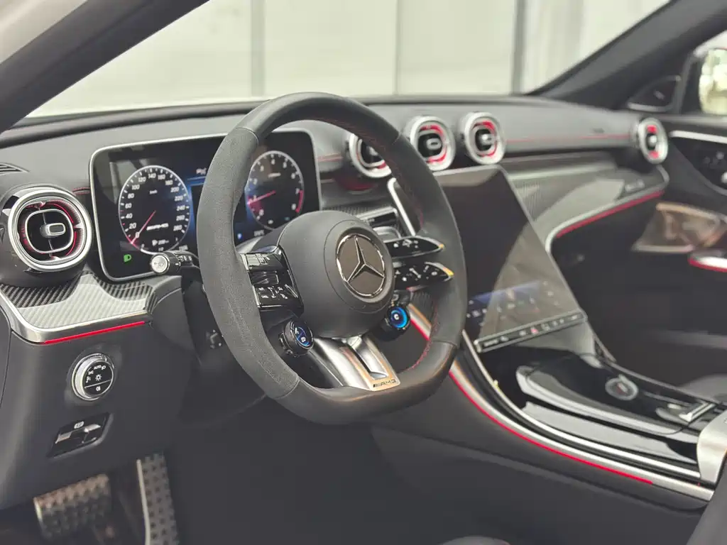 Mercedes-Benz C-Class AMG — фото 15