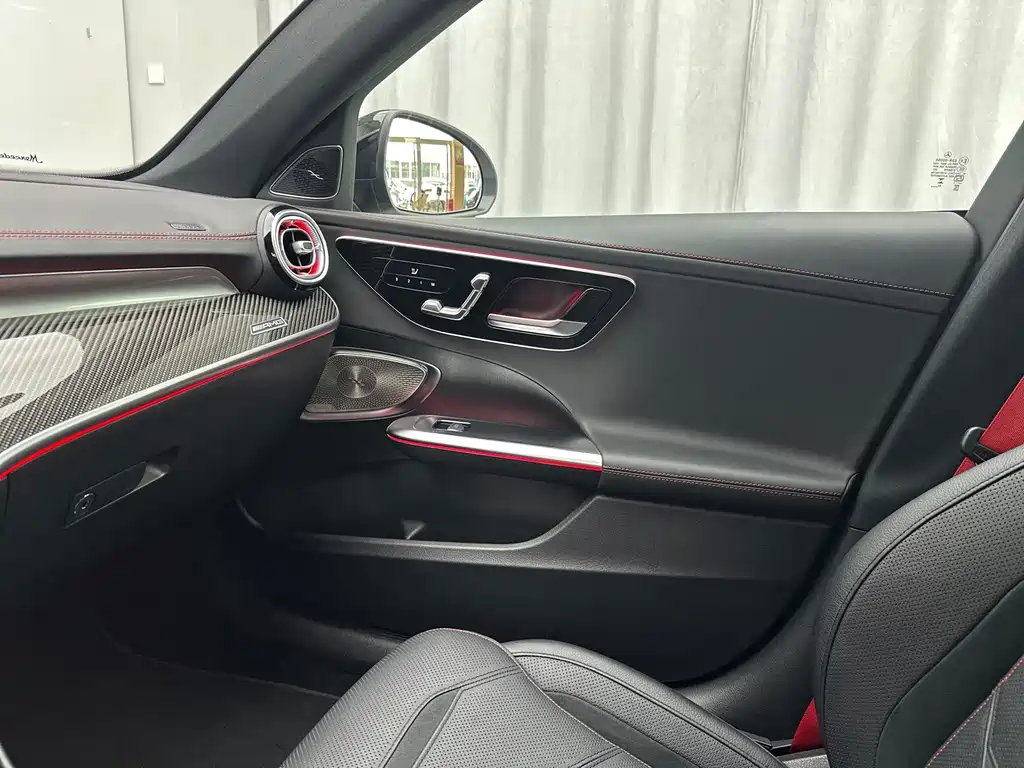 Mercedes-Benz C-Class AMG — фото 30