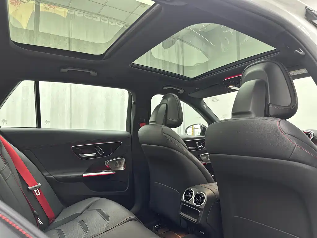 Mercedes-Benz C-Class AMG — фото 35