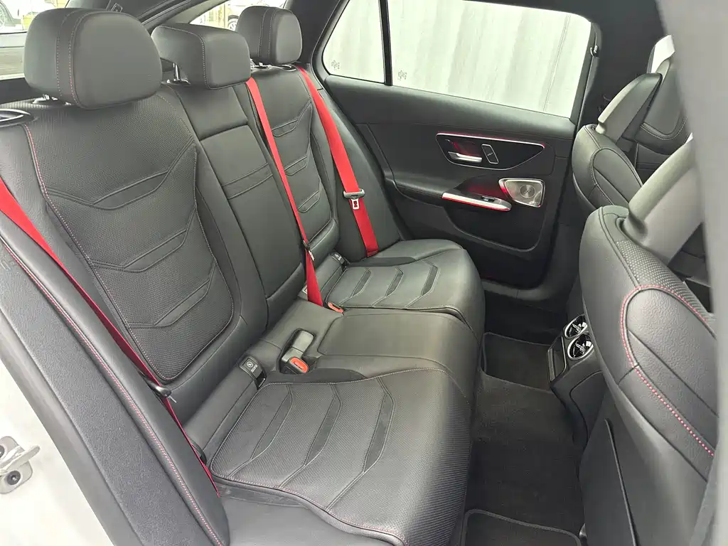 Mercedes-Benz C-Class AMG — фото 36