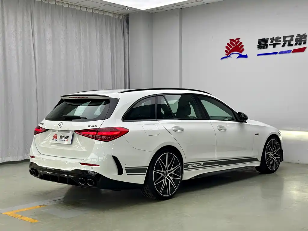 Mercedes-Benz C-Class AMG — фото 8