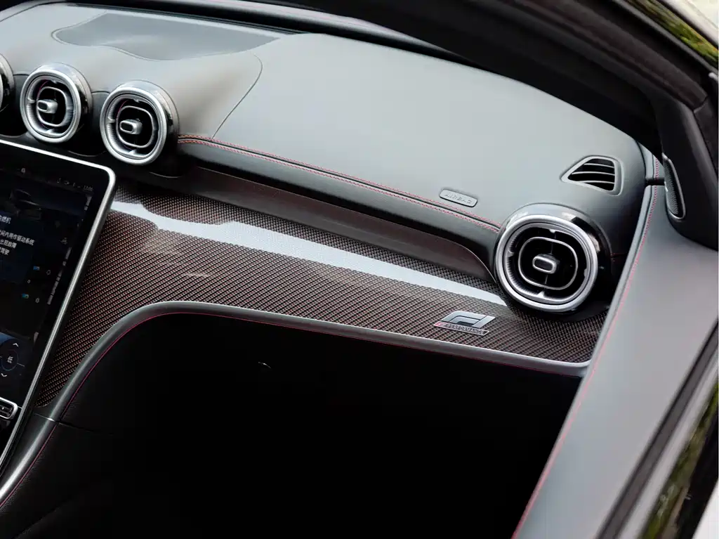 Mercedes-Benz C-Class AMG New Energy — фото 18