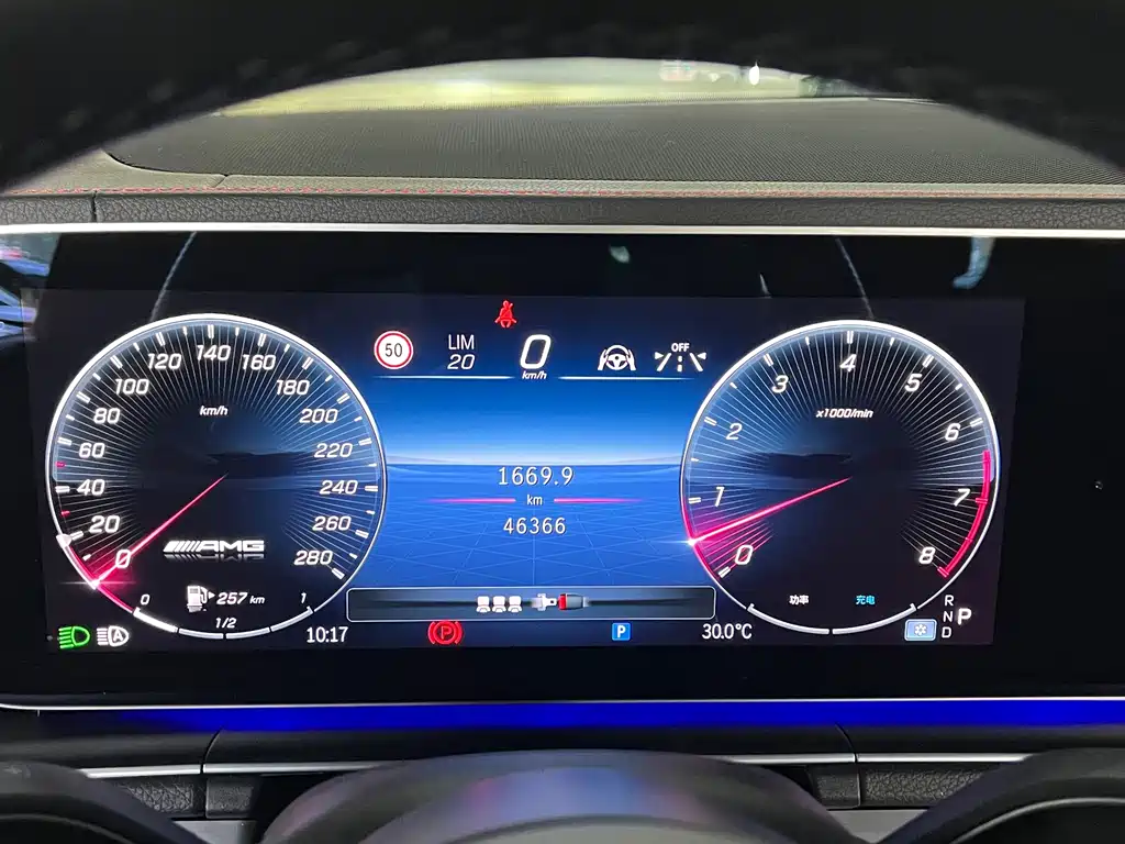 Mercedes-Benz GLE AMG — фото 17