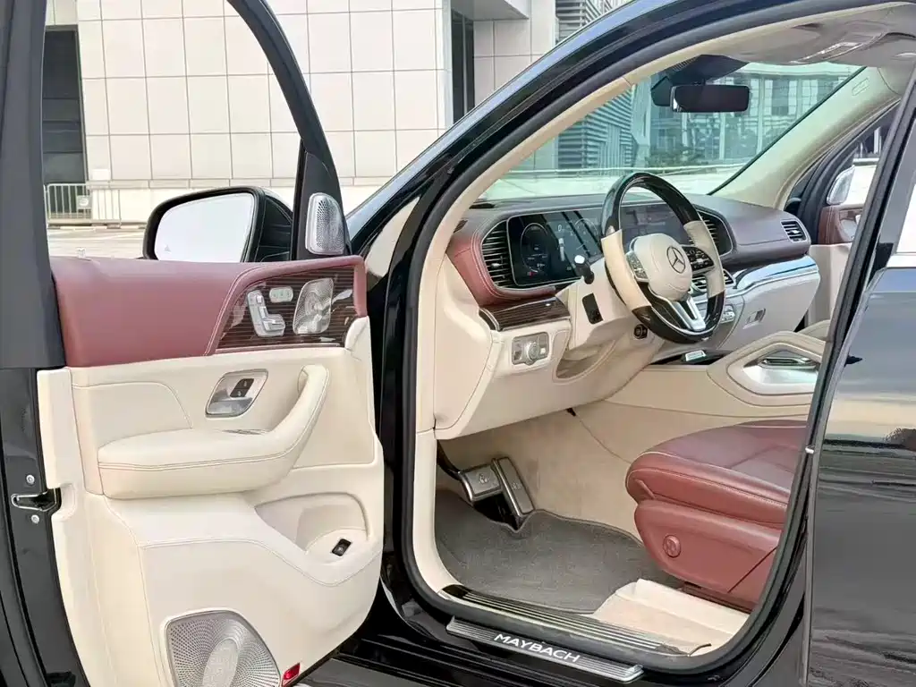 Mercedes-Benz GLS — фото 3