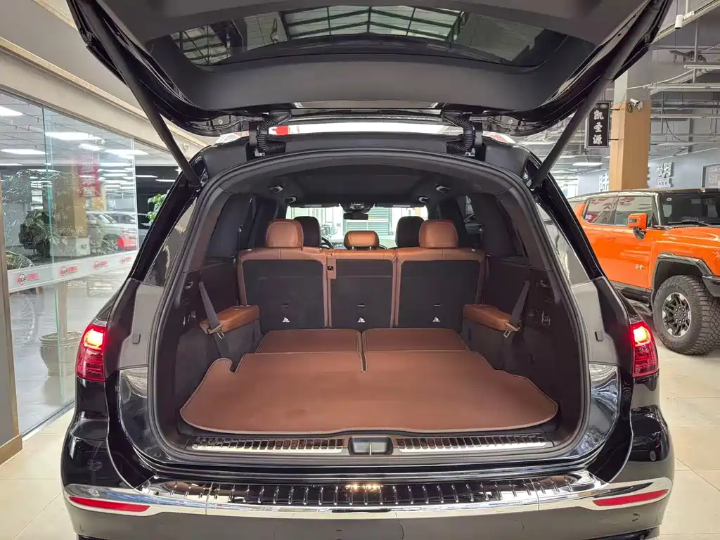 Mercedes-Benz GLS — фото 14