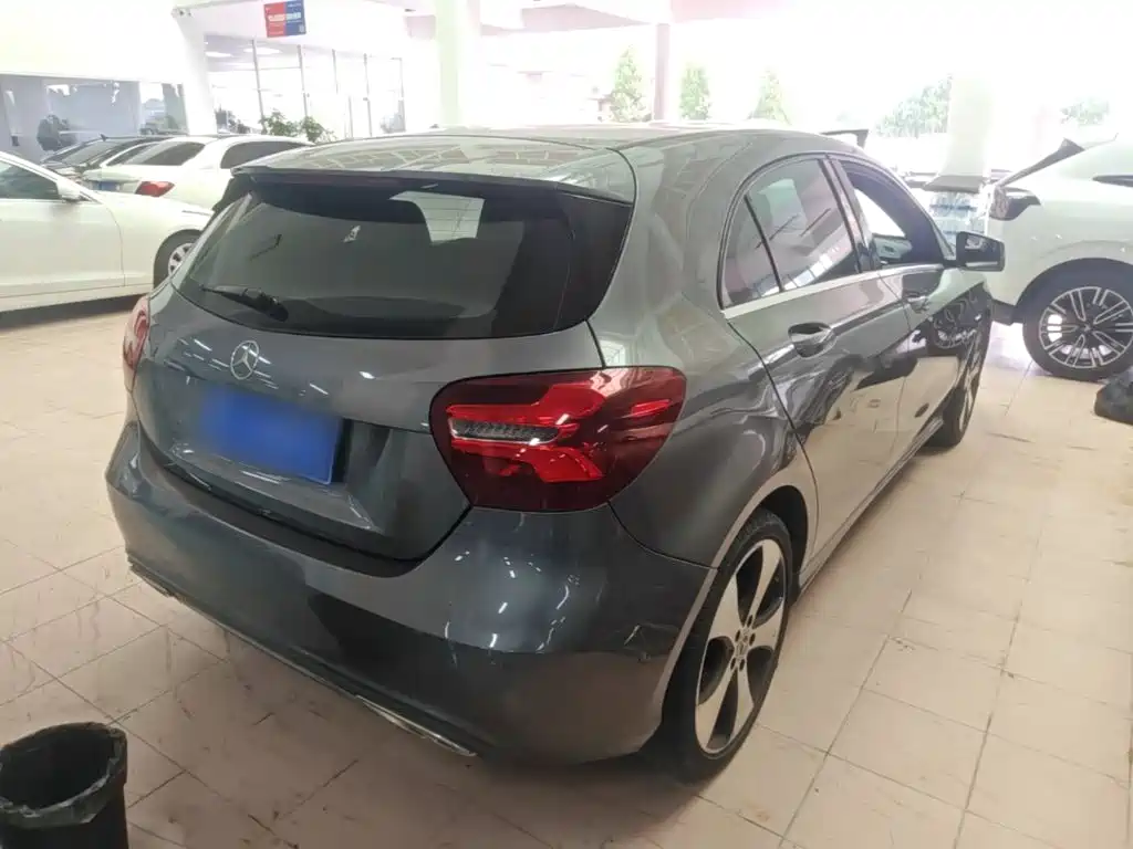 Mercedes-Benz A-Class (Import) — фото 7