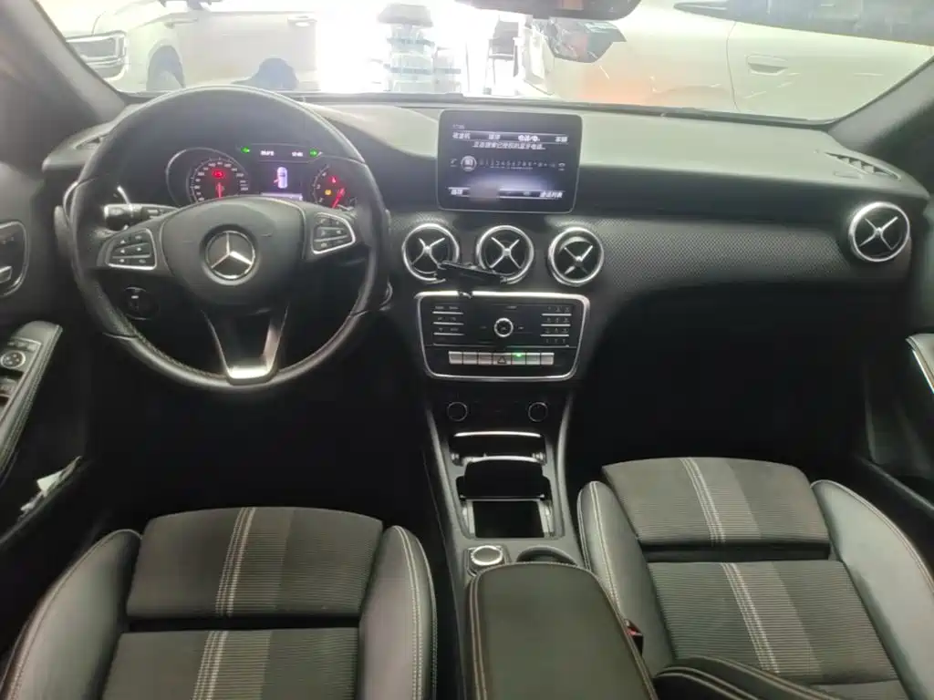 Mercedes-Benz A-Class (Import) — фото 10