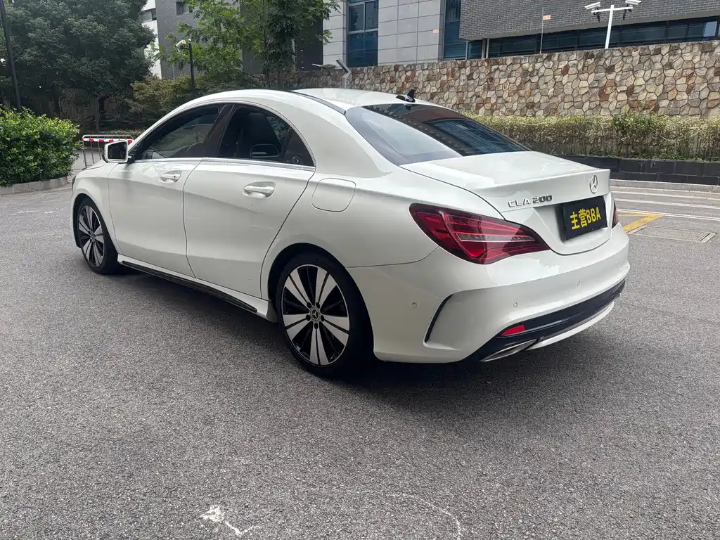 Mercedes-Benz CLA (Import) — фото 18