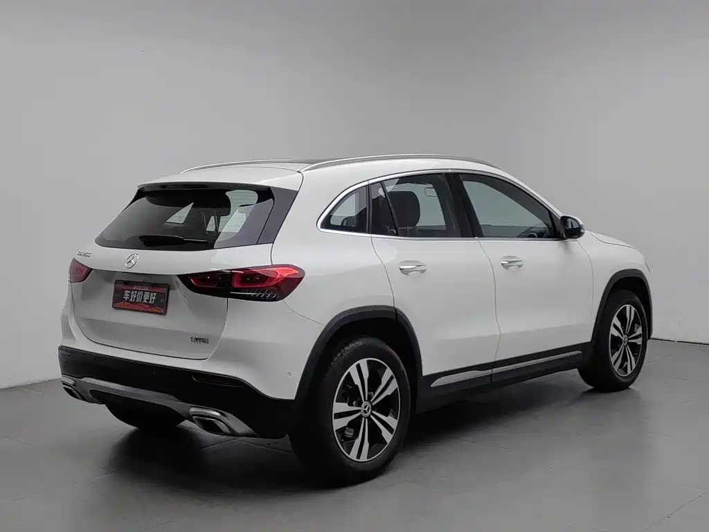 Mercedes-Benz GLA — фото 2
