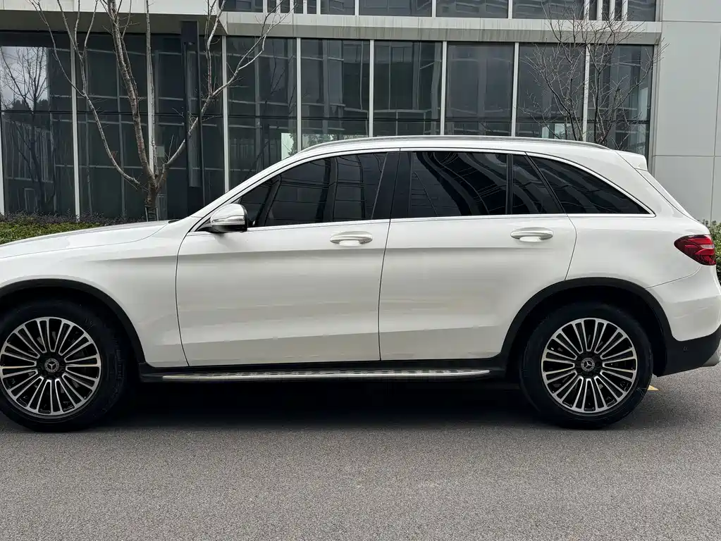 Mercedes-Benz GLC — фото 2