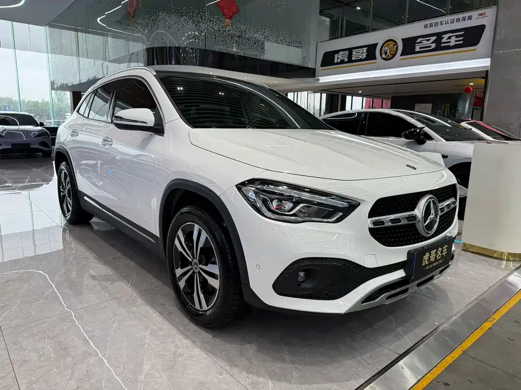 Mercedes-Benz GLA — фото 3