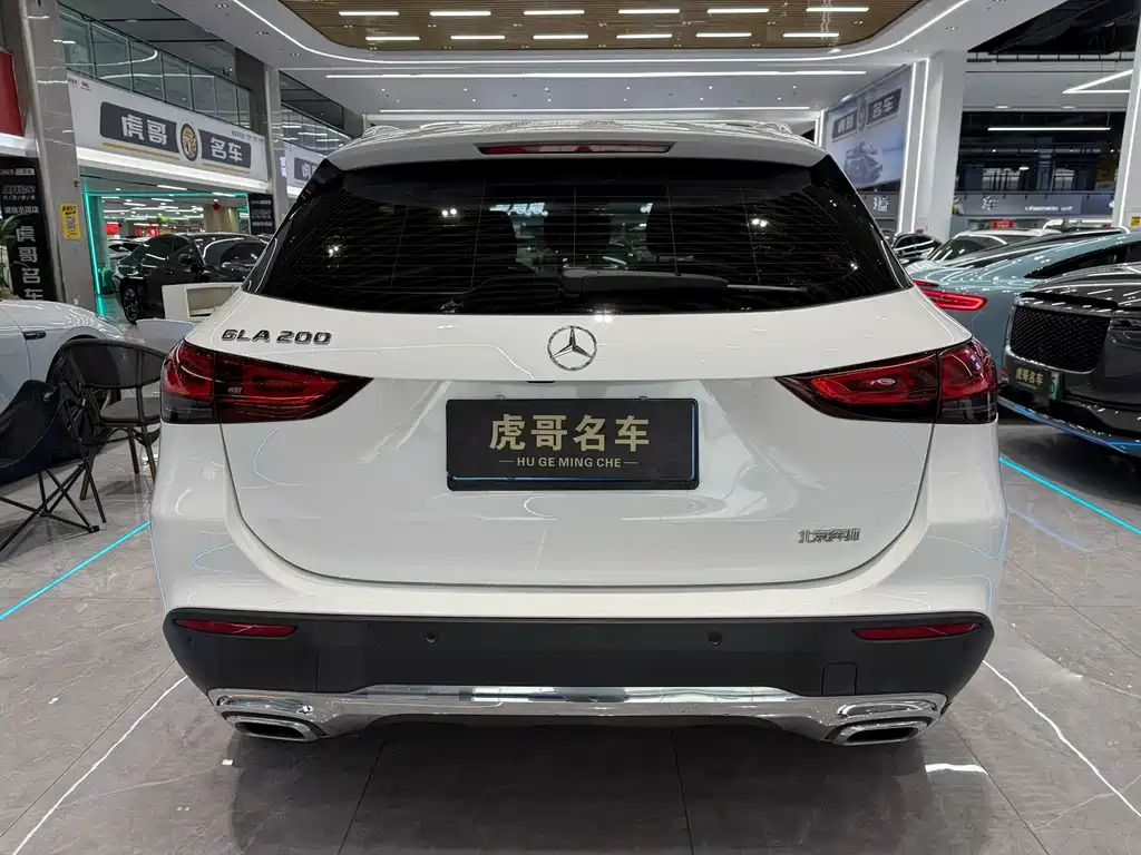Mercedes-Benz GLA — фото 5