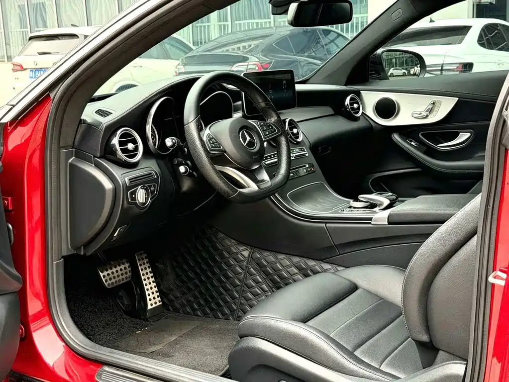 Mercedes-Benz C-Class (Import) — фото 6