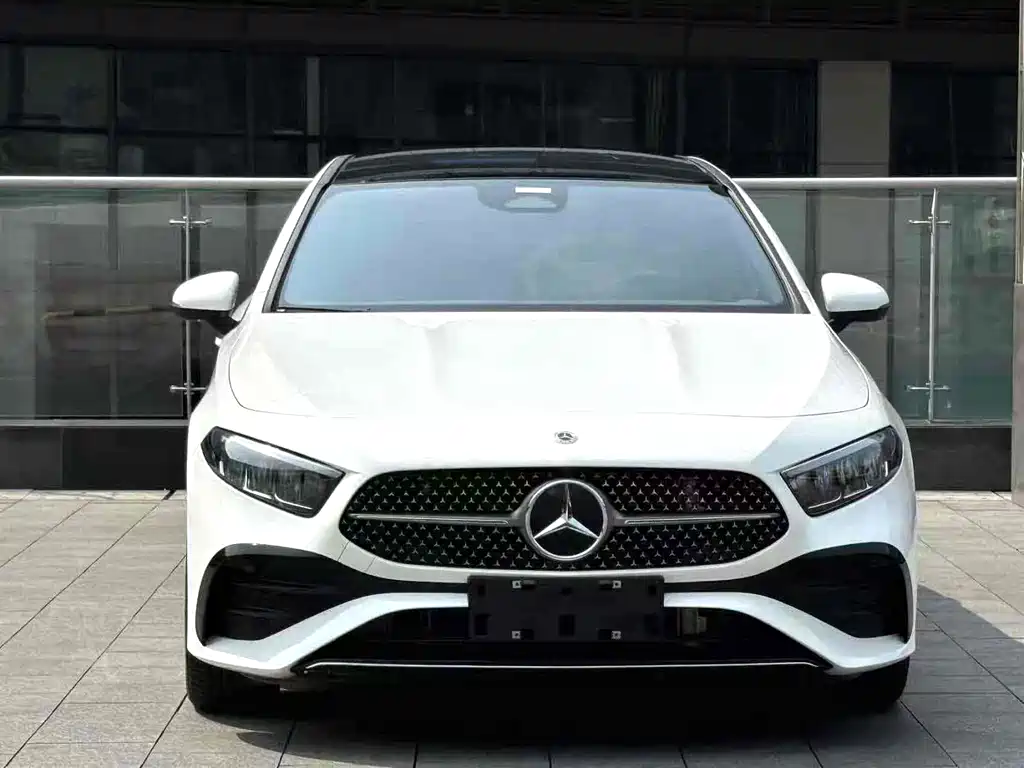 Mercedes-Benz A-Class — фото 2
