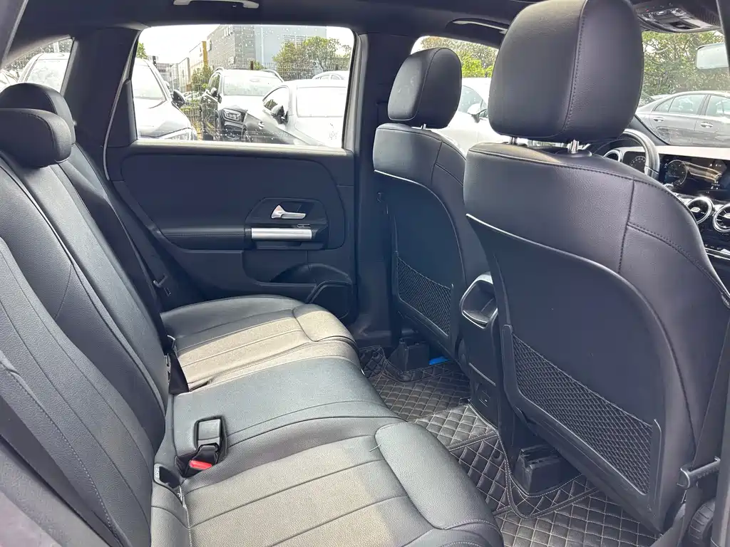 Mercedes-Benz B-Class — фото 10