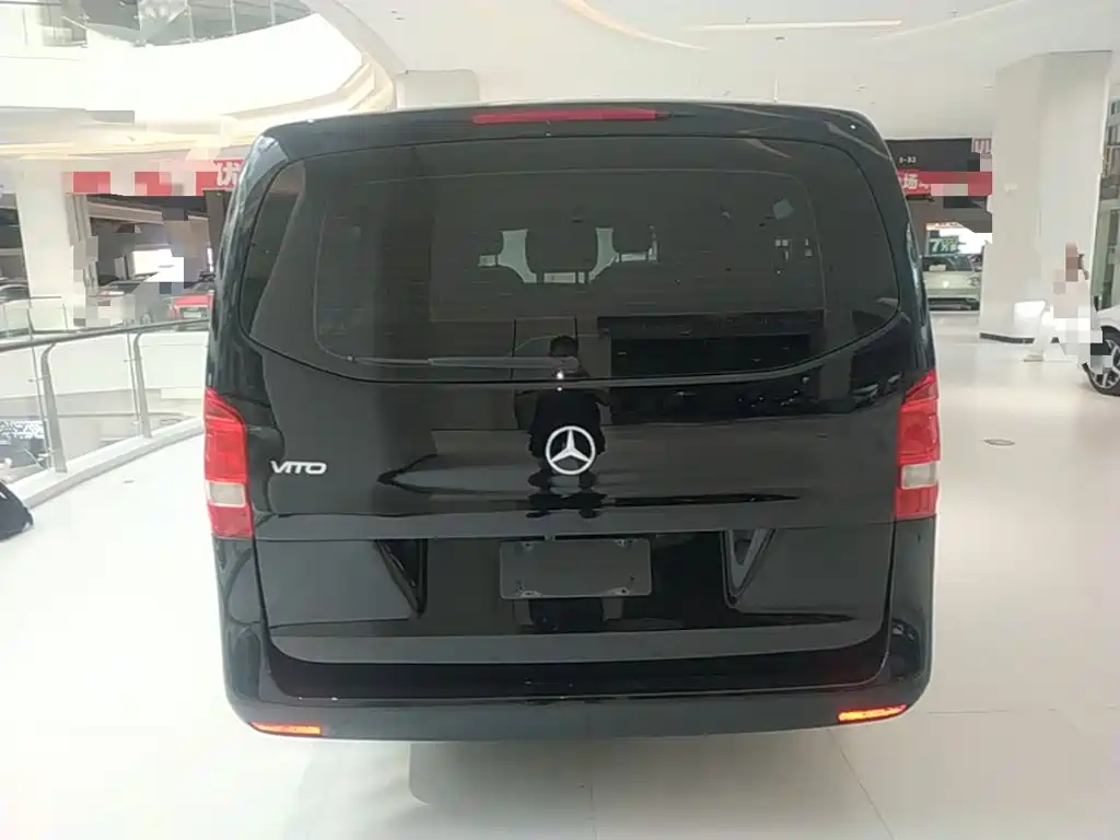 Mercedes-Benz Vito — фото 6