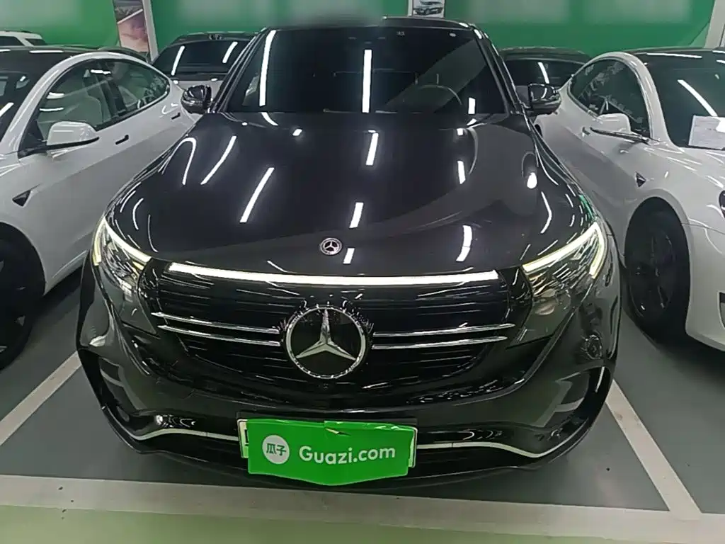 Mercedes-Benz EQC — фото 3