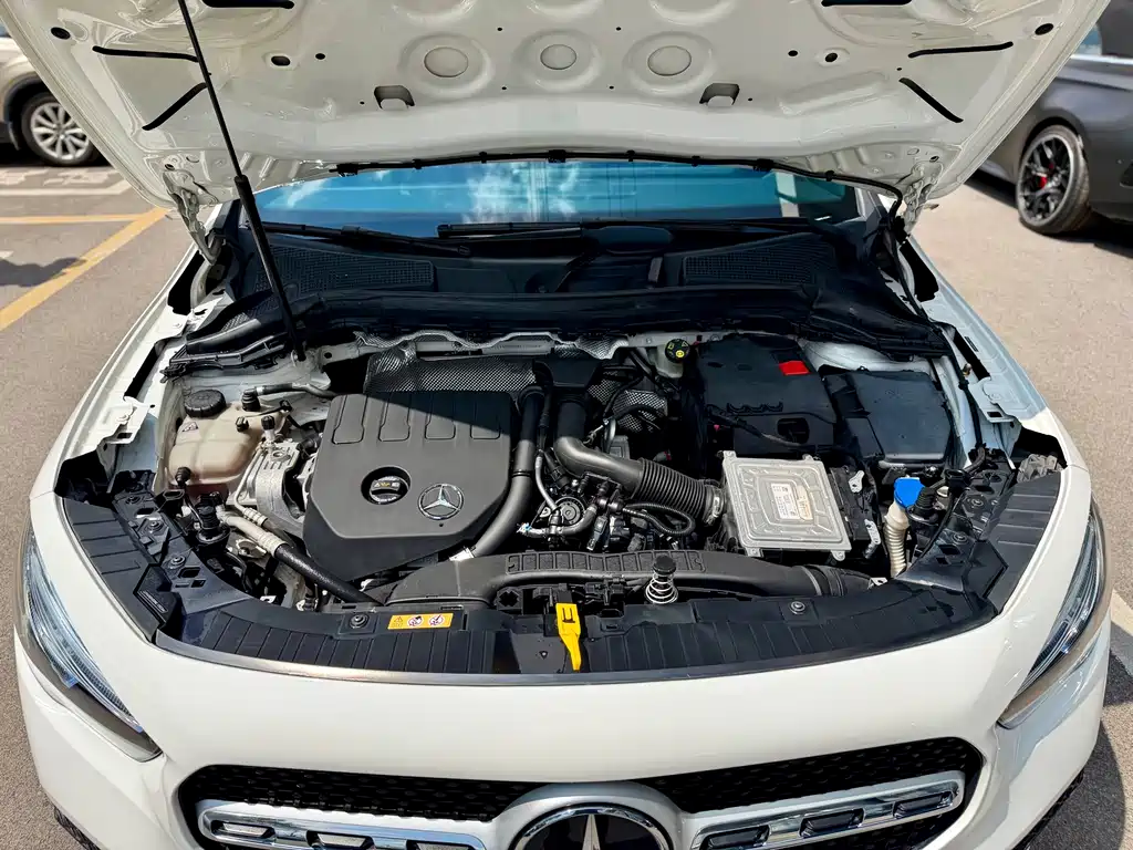Mercedes-Benz GLA — фото 23