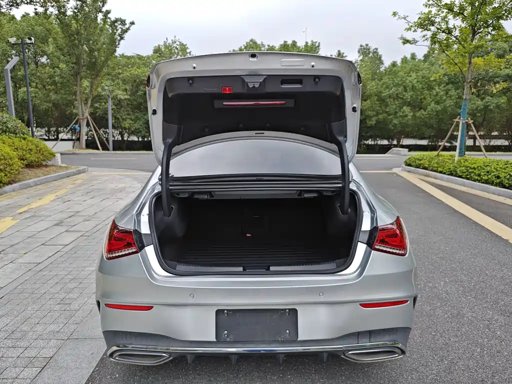 Mercedes-Benz CLA (Import) — фото 14