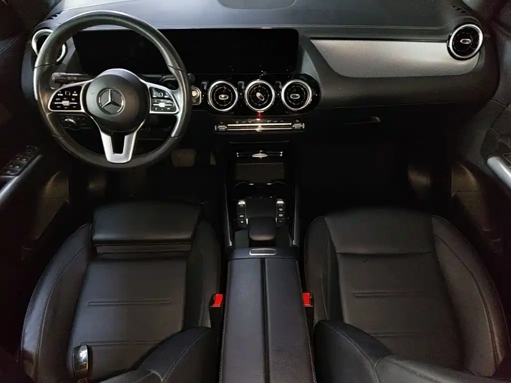 Mercedes-Benz GLA — фото 14