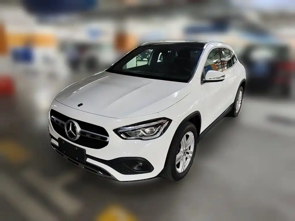 Mercedes-Benz GLA — фото 3