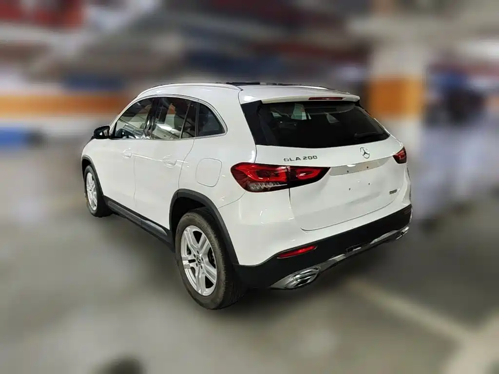 Mercedes-Benz GLA — фото 7