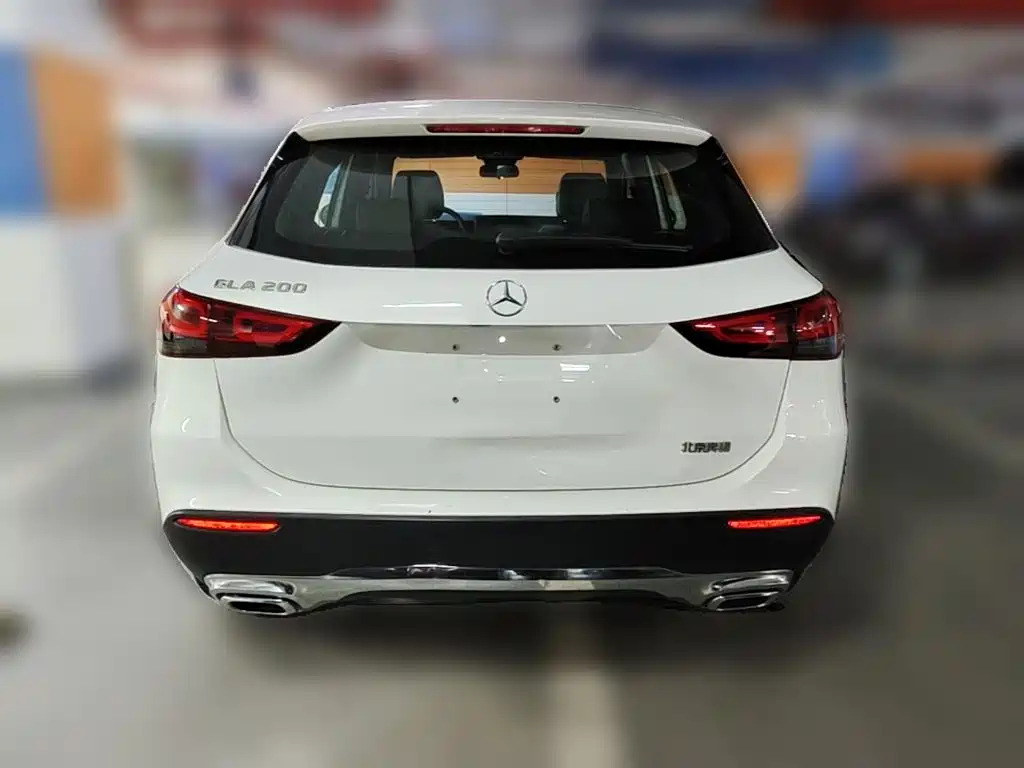 Mercedes-Benz GLA — фото 8