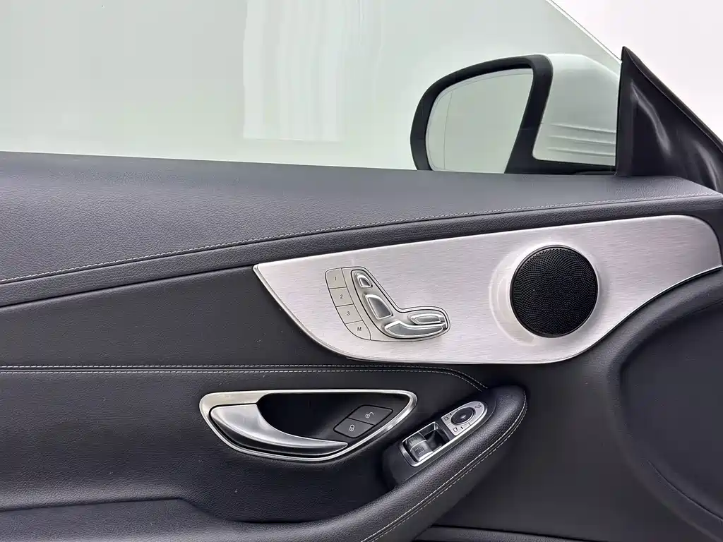 Mercedes-Benz C-Class (Import) — фото 16