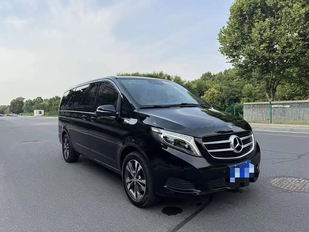 Mercedes-Benz V-Class — фото 3